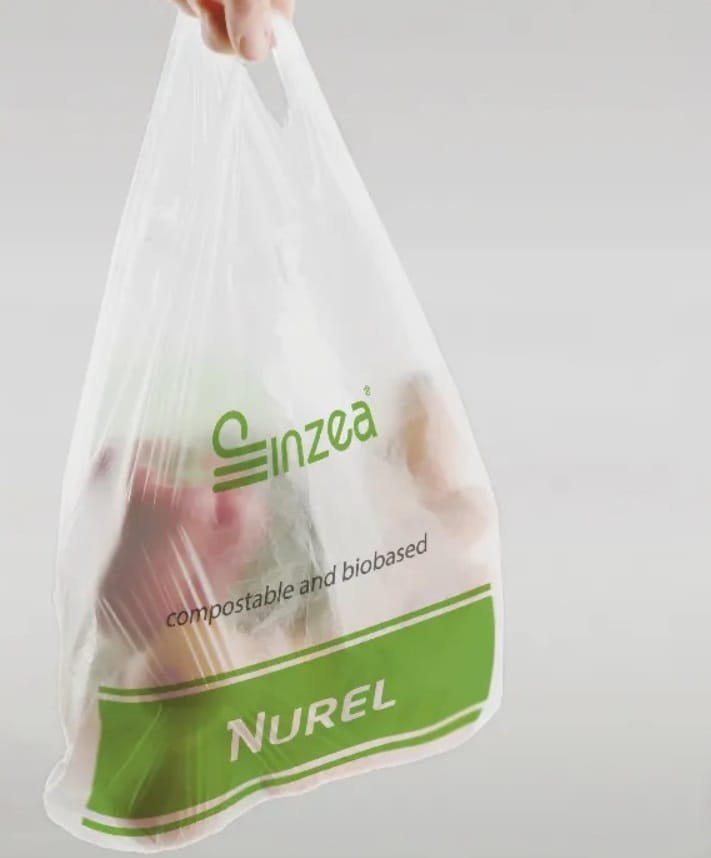 Bolsa con resina biodegradable y compostable